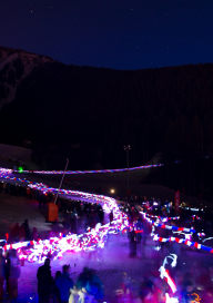Torchlight ski down with ESF