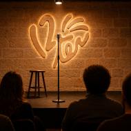 Humour et stand-up : 4 artistes, 4 univers