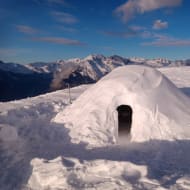 Kids' Hike to the Igloo