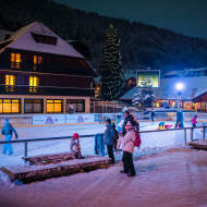 Indiana'Ventures -Outdoor skating rink