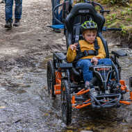 Quadrix Axess - Fauteuil tout terrain électrique de randonnée, version guidon ou joystick