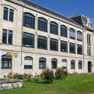Le Lycée Charles Poncet
