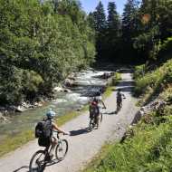 Mountain electric bike outing