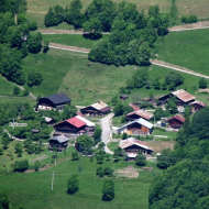 Le hameau de la Tonnaz