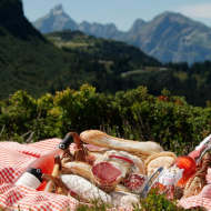 Aire de pique-nique entrée de Morillon village