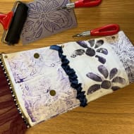 Atelier vacances – Gravure florale