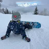 Junior snowboard course with ESF