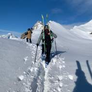 Off-piste course for teens with ESF