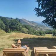 Espaces pique-nique et contemplation de la Croix de Bauzon