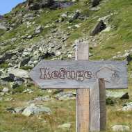 Montée au refuge des Marches depuis le parking du Prec