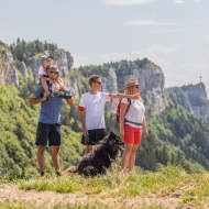 La croix du Nivolet depuis Le Sire