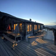 Le refuge Évariste Chancel depuis La Grave