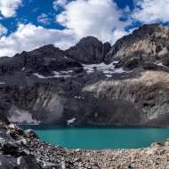 Le refuge et le lac du Pavé