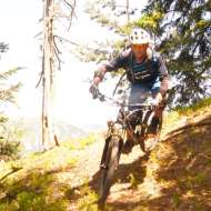 Descente de la machine à coudre (par Le Puy)