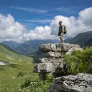 Le Col de l'Arclusaz depuis le vallon de Bellevaux