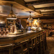 Chalet Mounier Bar "Le Tolkien"