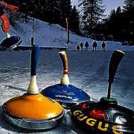 Tournoi découverte eisstock à la patinoire