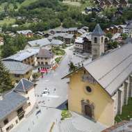 Secrets d'ors et de couleurs : visite de l'église de Valloire