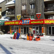 Action Ski