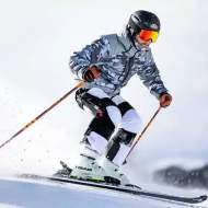 Xtreme Glisses : Ski Mojo rental, the exoskeleton that improves your skiing