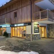 Consignes à ski - Roland Gay SKISET - Au départ de la télécabine Grand Massif Express