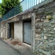 Toilettes publiques et point d'eau potable, rue du 8 mai 1945