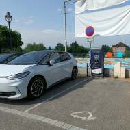 Borne de recharge voiture électrique