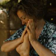 Véronique Bertino Cartigny ~ Revenir à Soi, Massages, Accompagnement psychocorporel