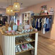 Le Boudoir family store