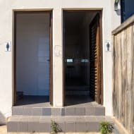 Toilettes publiques du nouveau port