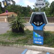 Eborn - borne de recharge véhicule électrique - Neuve/St Rambert