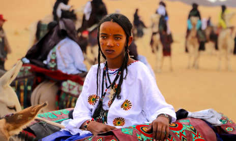 Sables émouvants : exposition de photographies de Souleymane Ag Anara