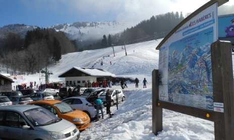Aire de stationnement - camping-car du Bois Noir