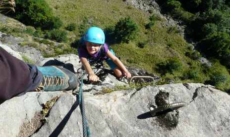 Via ferrata encadrée : La Fare Vaujany premier tronçon