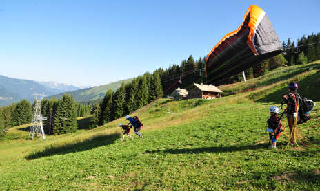 Paragliding (Departure) Super Morzine