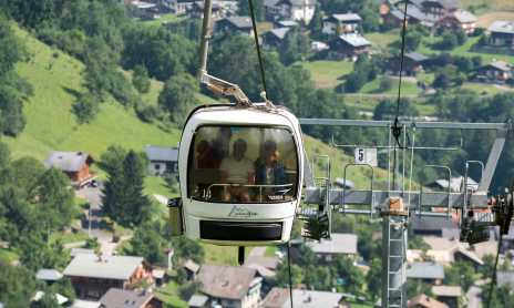Roc d'Enfer Gondola Lift