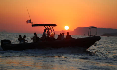 Horizon Sunset: swimming and aperitifs