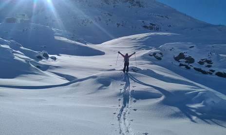 If you dream of freedom, discover ski touring