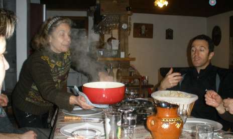 Soirée en chalet d'alpage en hiver