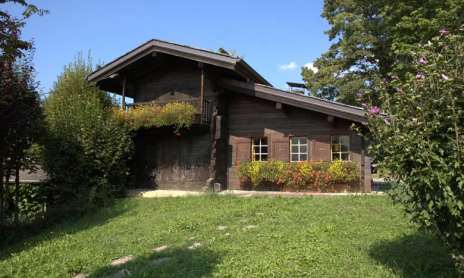 SARL Lou Izes - Chalet Le Tavaillon****