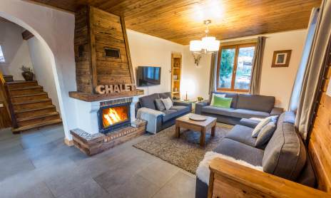 Alps Accommodation - Chalet Moccand
