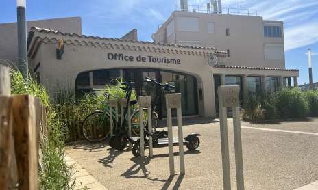 Bicycle parking area in front of the Tourist Office