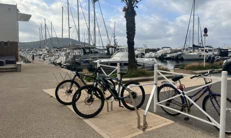 Nouveau Port bicycle parking area