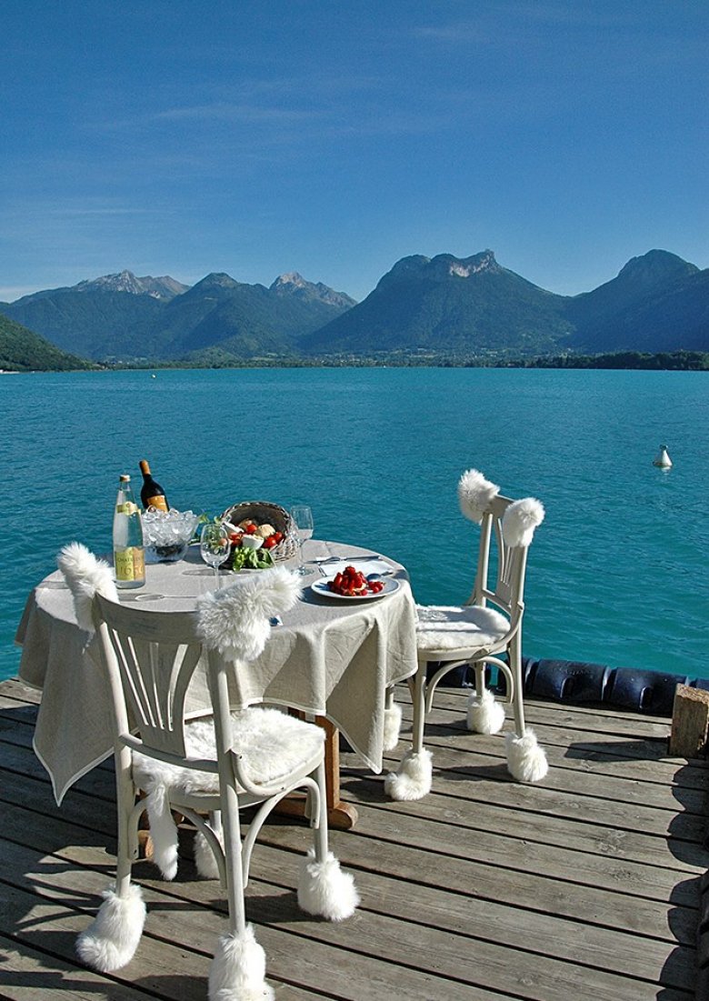 Le Petit Paradis, restaurant au bord du lac d'annecy | Restaurants