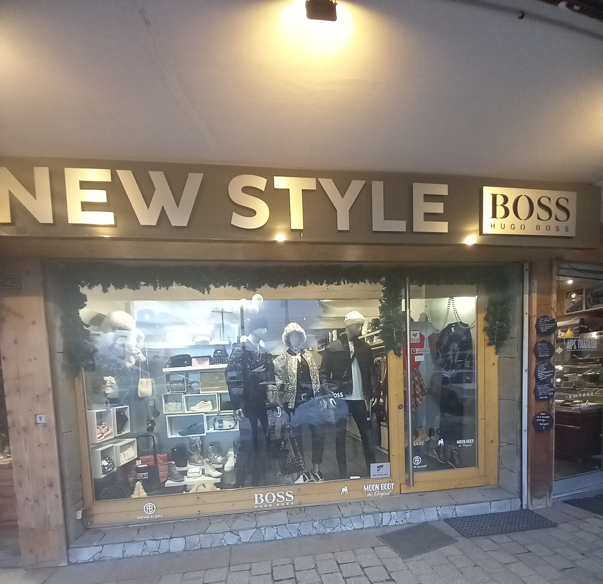 New Style | Shops and services