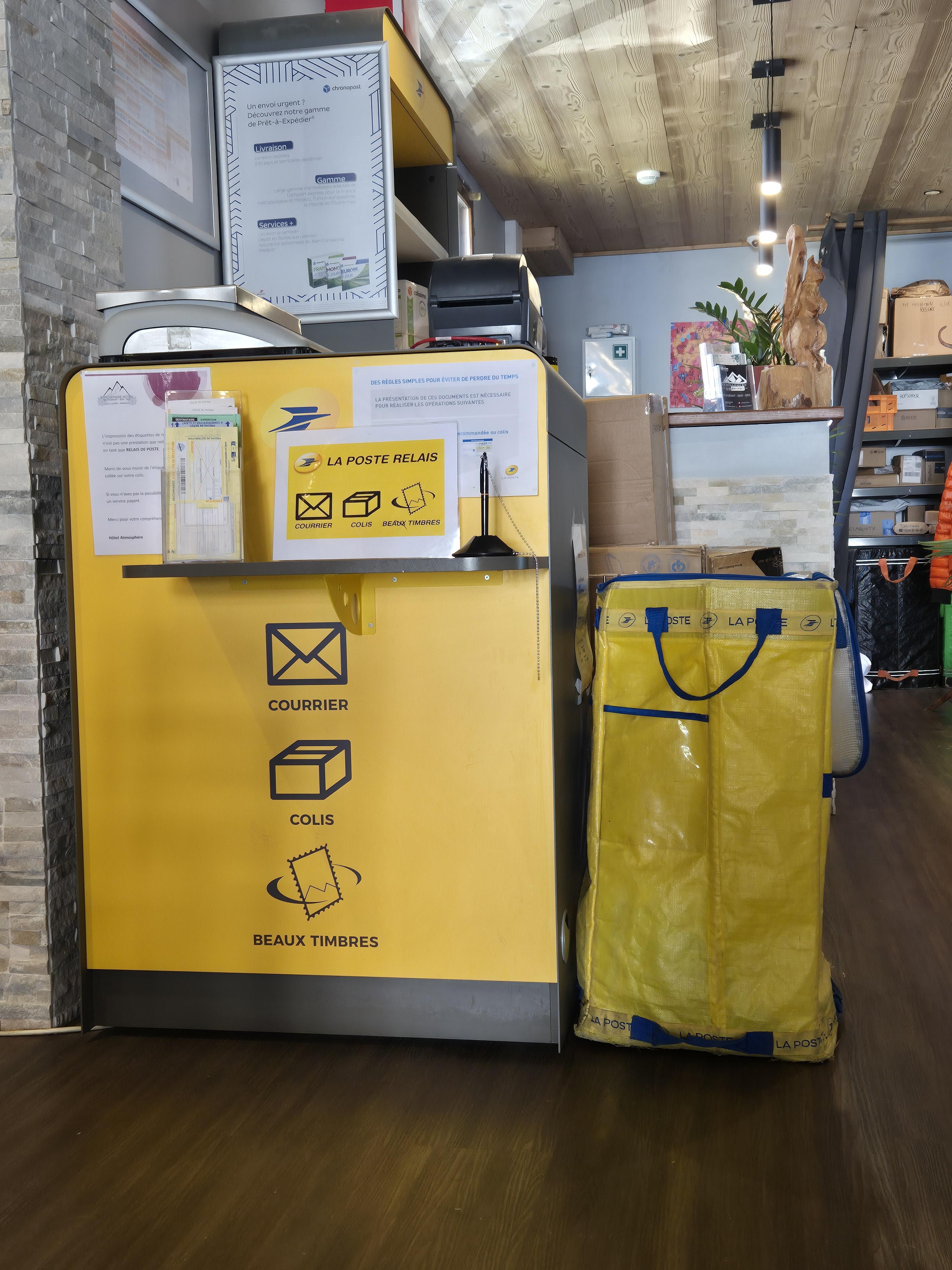 Relais La Poste et Colis Prive - Hotel Atmosphere | Commerces et services
