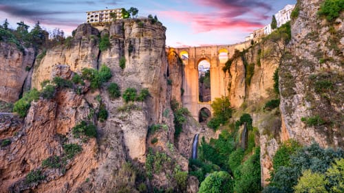 Ronda med vita byn Setenil de las Bodegas