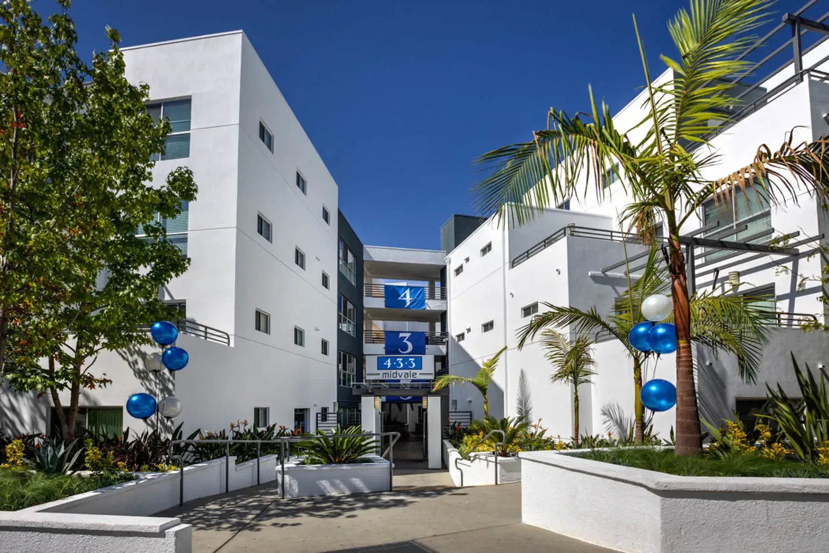 433 Midvale, ucla, 433 Midvale Ave, Los Angeles, CA 90024, USA