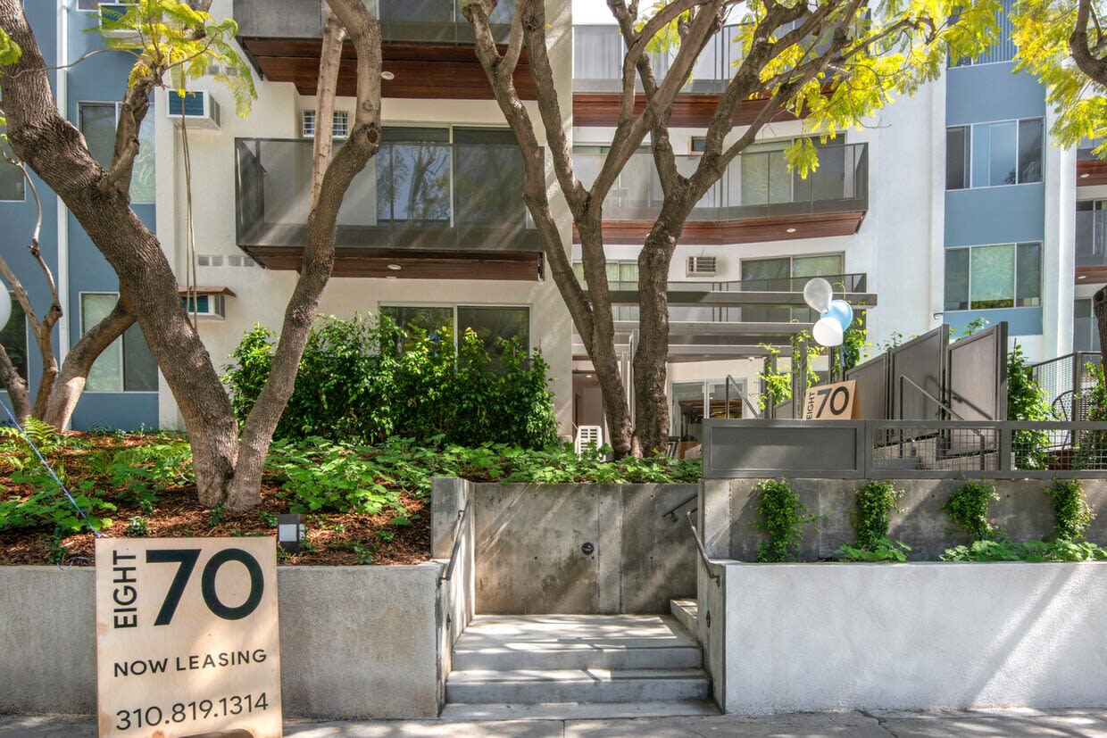 eight70, ucla, 870 Hilgard Avenue, Los Angeles, CA 90024