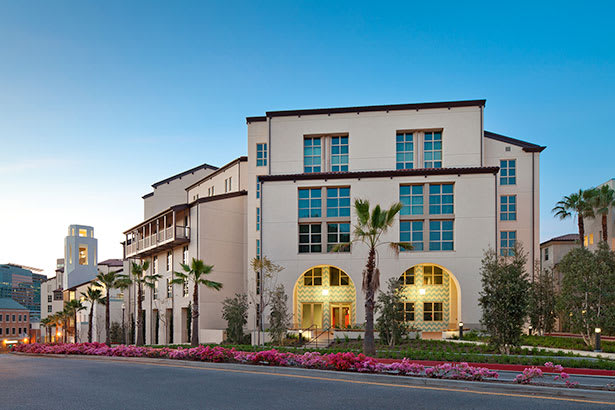 Weyburn Terrace-Paseo, ucla, 11000 Weyburn Drive Los Angeles 90024